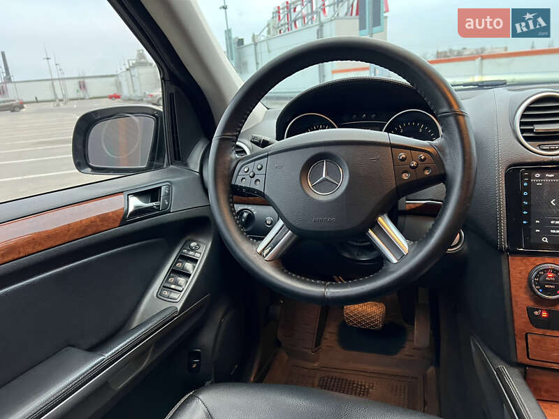 Внедорожник / Кроссовер Mercedes-Benz GL-Class 2007 в Киеве