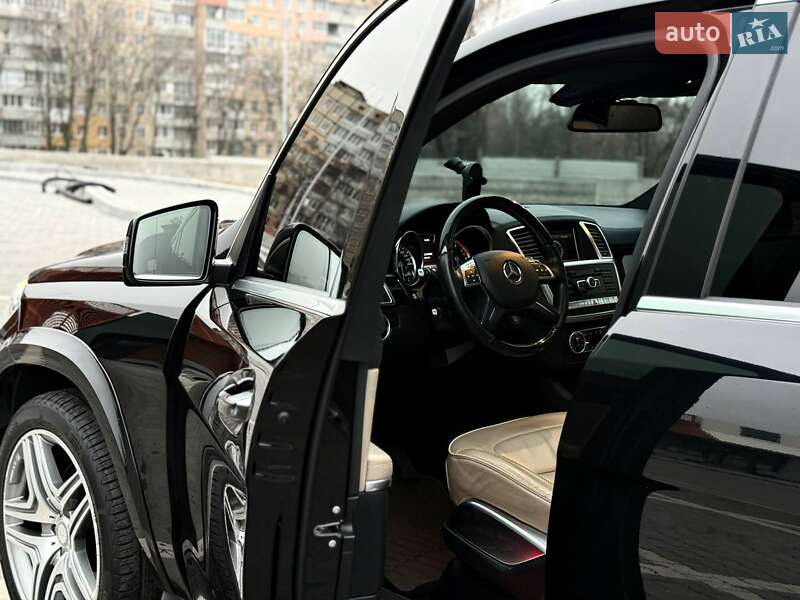 Внедорожник / Кроссовер Mercedes-Benz GL-Class 2013 в Кривом Роге фото 21 Внедорожник / Кроссовер Mercedes-Benz GL-Class 2013 в Кривом Роге