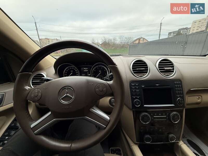 Внедорожник / Кроссовер Mercedes-Benz GL-Class 2010 в Хмельницком