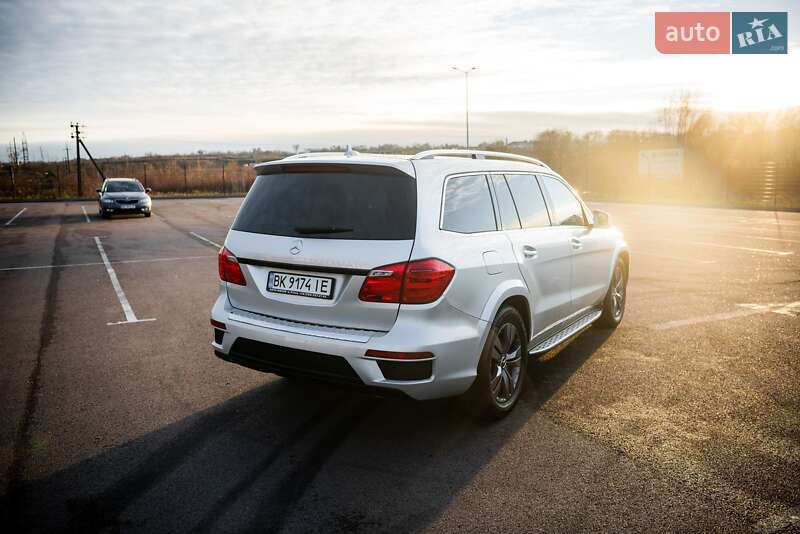 Внедорожник / Кроссовер Mercedes-Benz GL-Class 2015 в Ровно