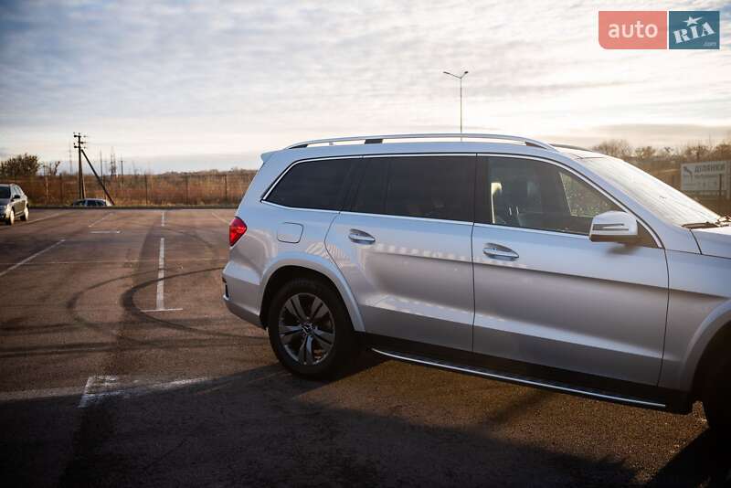 Внедорожник / Кроссовер Mercedes-Benz GL-Class 2015 в Ровно
