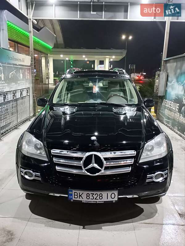 Позашляховик / Кросовер Mercedes-Benz GL-Class 2008 в Дубні