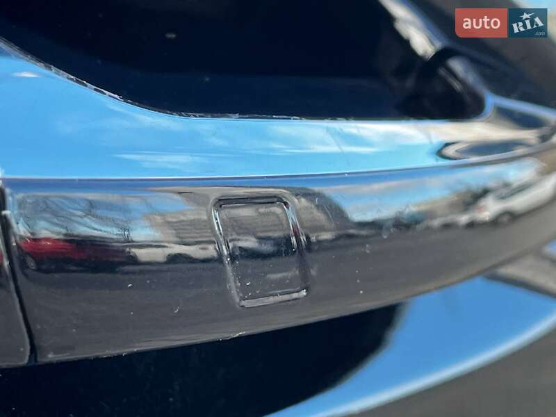 Внедорожник / Кроссовер Mercedes-Benz GL-Class 2016 в Днепре фото 13 Внедорожник / Кроссовер Mercedes-Benz GL-Class 2016 в Днепре