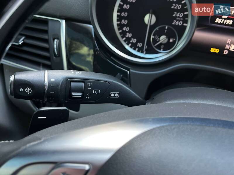 Внедорожник / Кроссовер Mercedes-Benz GL-Class 2016 в Днепре фото 33 Внедорожник / Кроссовер Mercedes-Benz GL-Class 2016 в Днепре