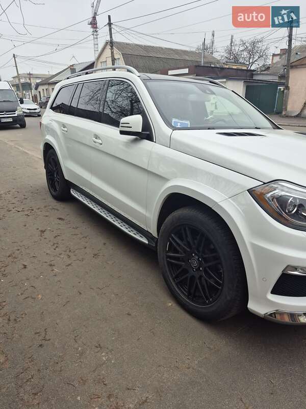 Внедорожник / Кроссовер Mercedes-Benz GL-Class 2015 в Житомире