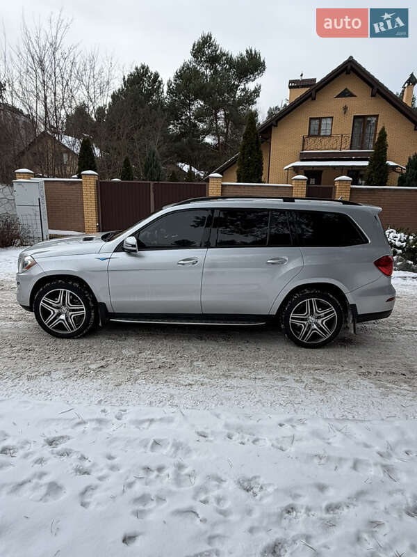Позашляховик / Кросовер Mercedes-Benz GL-Class 2012 в Києві