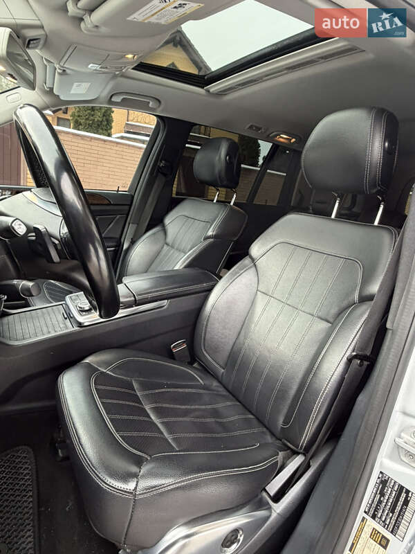 Позашляховик / Кросовер Mercedes-Benz GL-Class 2012 в Києві