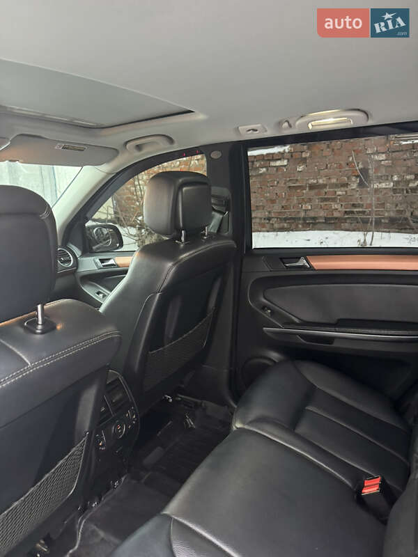 Внедорожник / Кроссовер Mercedes-Benz GL-Class 2006 в Чернигове