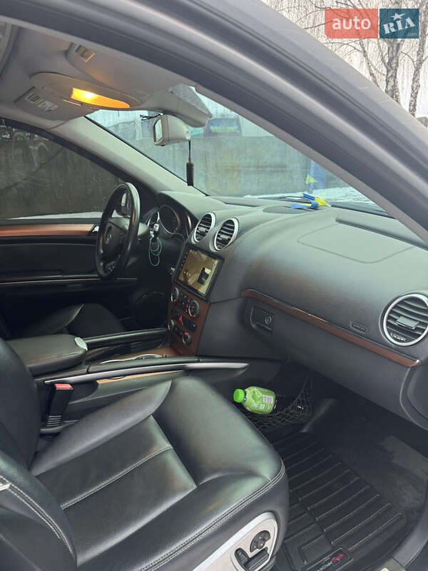 Внедорожник / Кроссовер Mercedes-Benz GL-Class 2006 в Чернигове