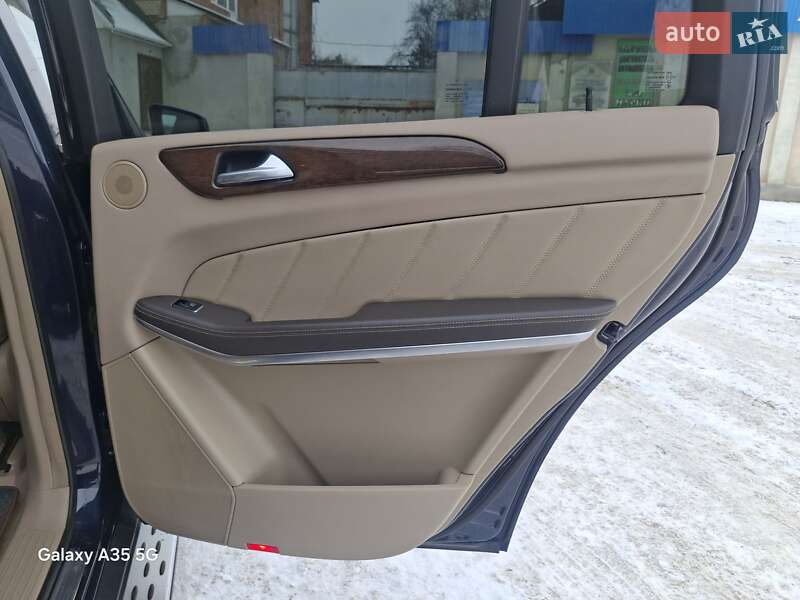 Позашляховик / Кросовер Mercedes-Benz GL-Class 2013 в Дунаївцях