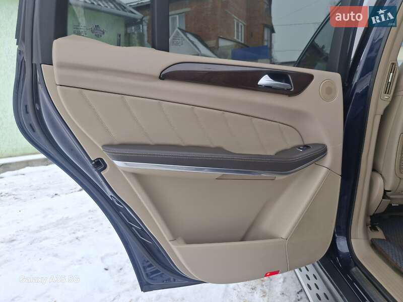 Позашляховик / Кросовер Mercedes-Benz GL-Class 2013 в Дунаївцях