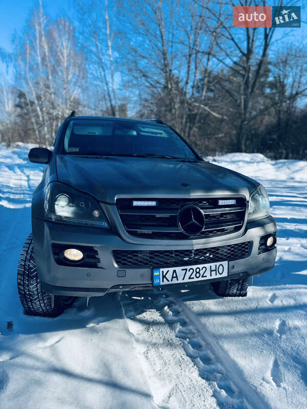 Внедорожник / Кроссовер Mercedes-Benz GL-Class 2006 в Прилуках