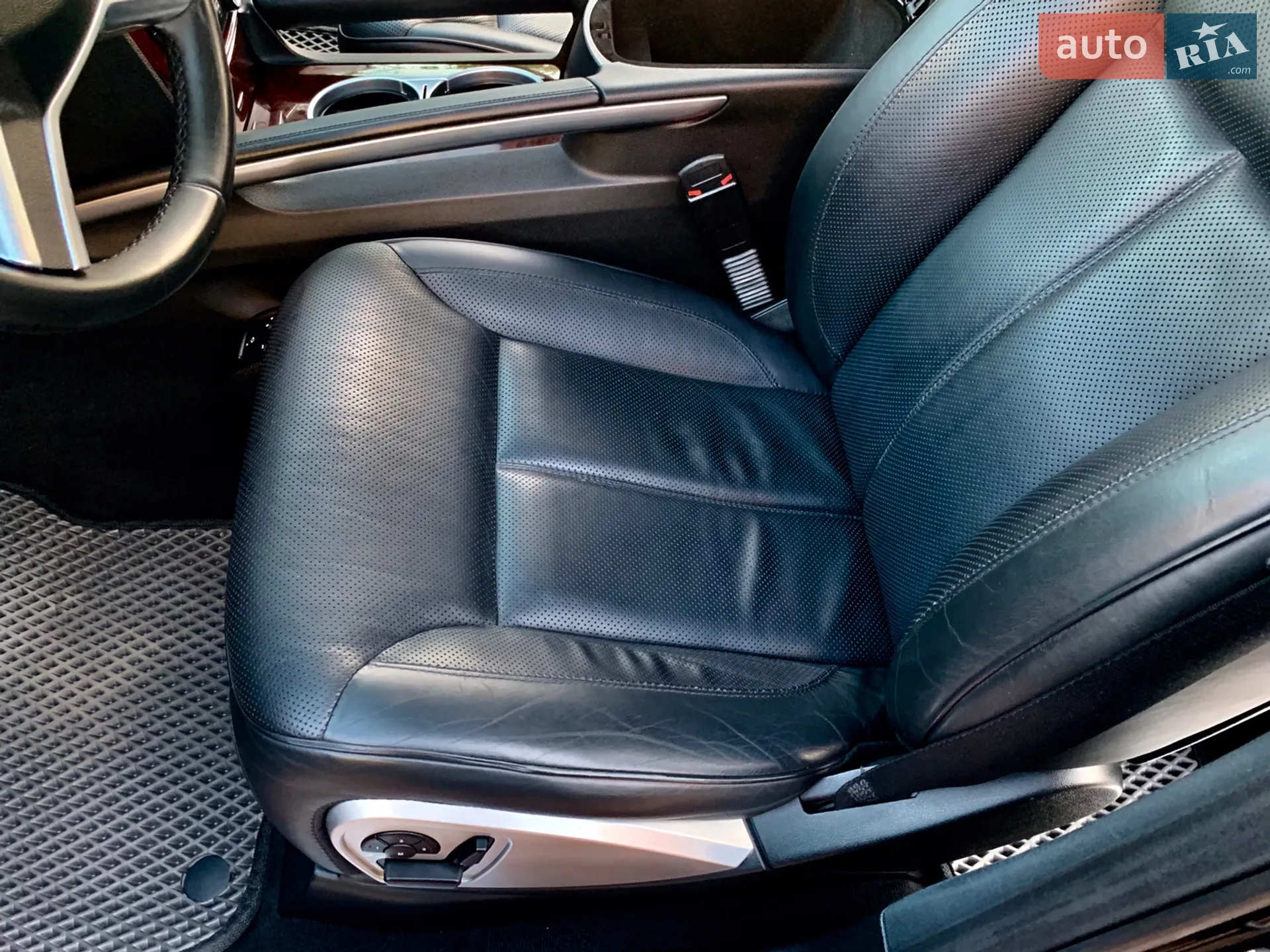2012 Mercedes-Benz GL-klasse - мініатюра 23