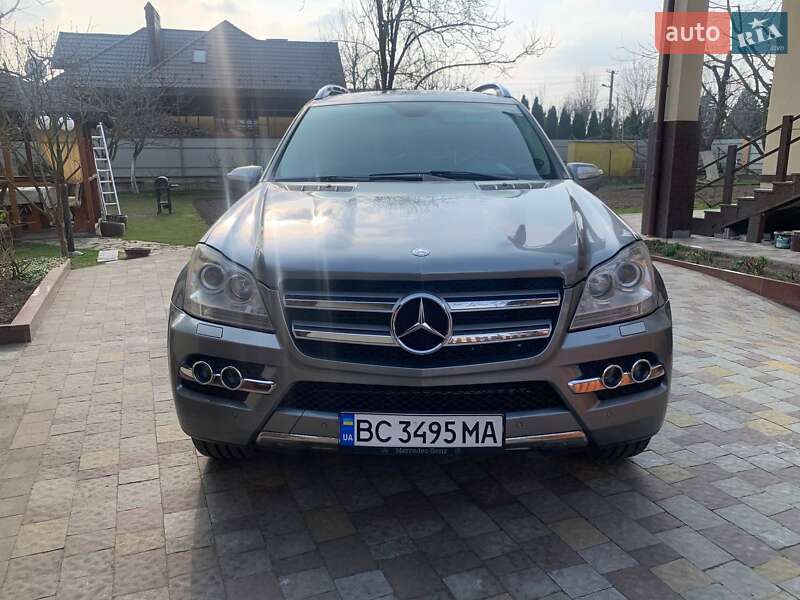 Mercedes-Benz GL-Class 2010