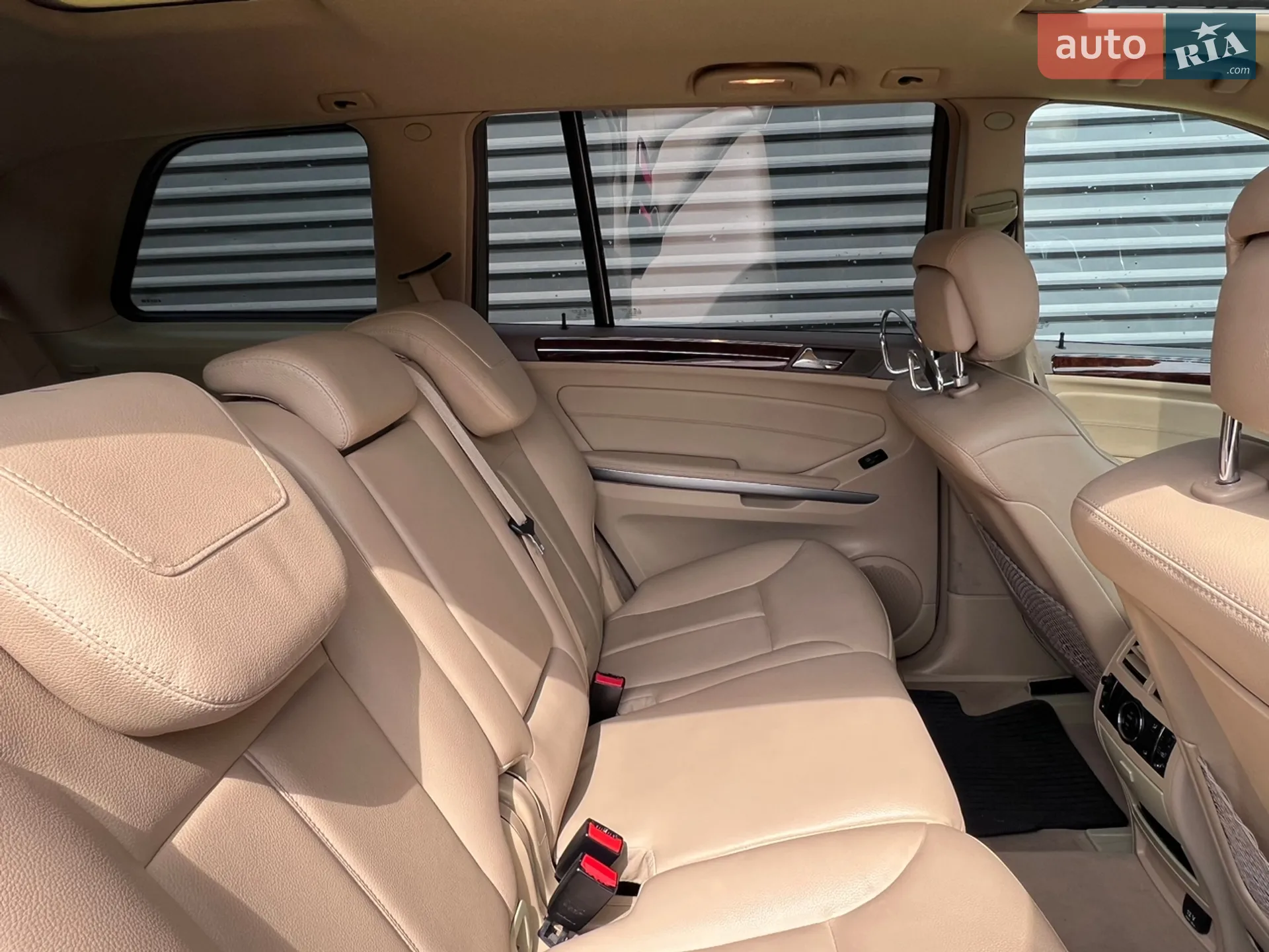2010 Mercedes-Benz GL-klasse - мініатюра 35