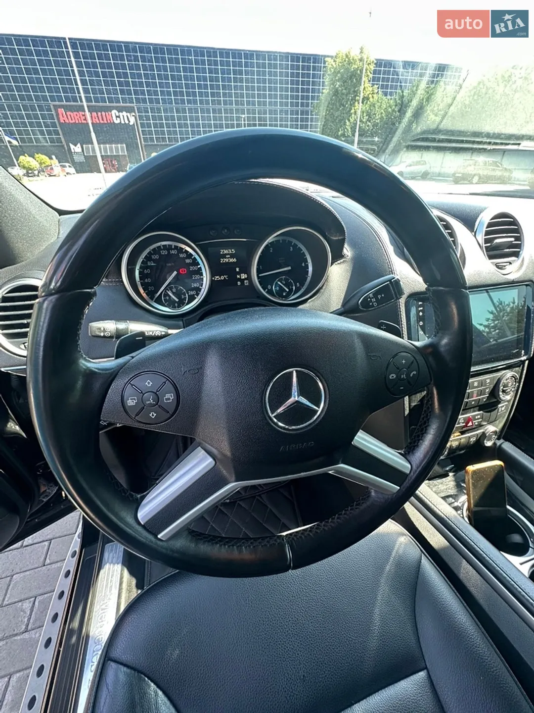 2011 Mercedes-Benz GL-klasse - мініатюра 28