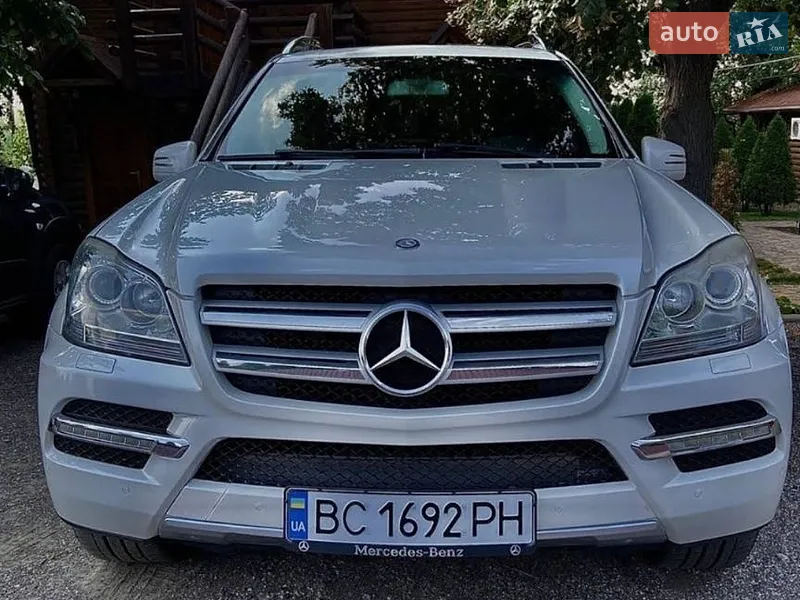 Mercedes-Benz GL-Class