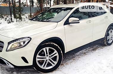 Внедорожник / Кроссовер Mercedes-Benz GLA-Class 2016 в Киеве