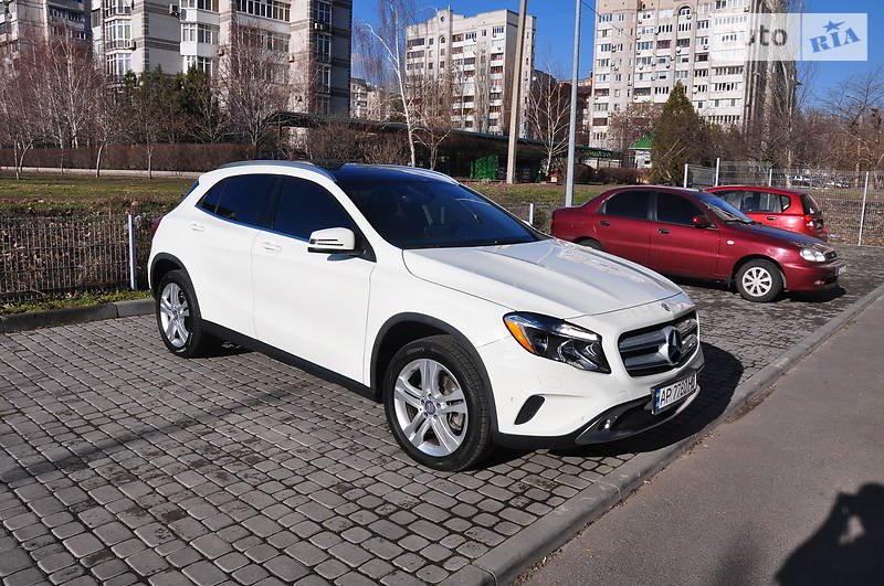 Позашляховик / Кросовер Mercedes-Benz GLA-Class 2016 в Києві
