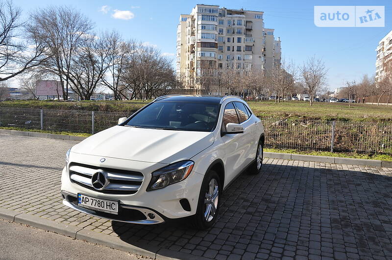 Позашляховик / Кросовер Mercedes-Benz GLA-Class 2016 в Києві