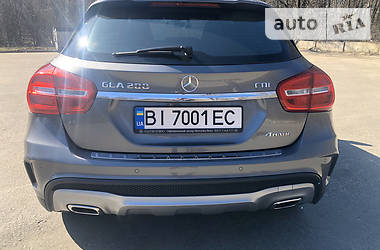 Внедорожник / Кроссовер Mercedes-Benz GLA-Class 2015 в 