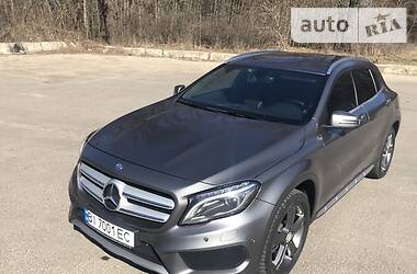 Внедорожник / Кроссовер Mercedes-Benz GLA-Class 2015 в 