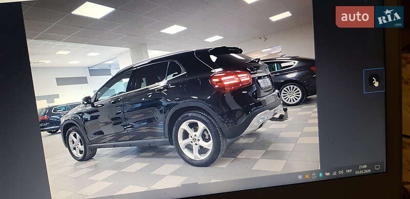 Внедорожник / Кроссовер Mercedes-Benz GLA-Class 2017 в Хмельницком