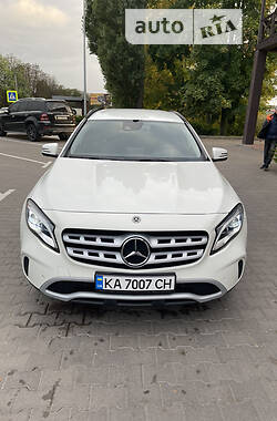Купе Mercedes-Benz GLA-Class 2017 в Києві