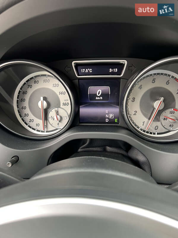 Внедорожник / Кроссовер Mercedes-Benz GLA-Class 2014 в Киеве