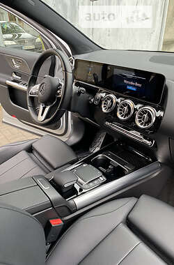 Внедорожник / Кроссовер Mercedes-Benz GLA-Class 2020 в 
