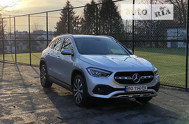 Внедорожник / Кроссовер Mercedes-Benz GLA-Class 2020 в 