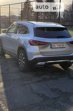 Внедорожник / Кроссовер Mercedes-Benz GLA-Class 2020 в 
