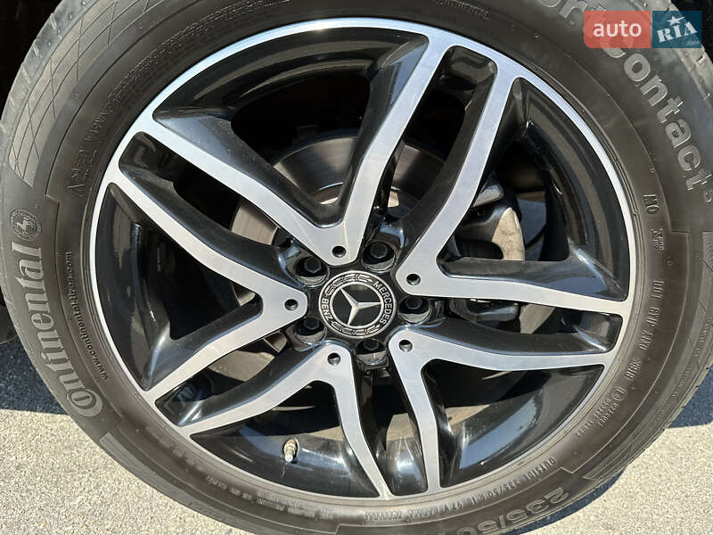 Позашляховик / Кросовер Mercedes-Benz GLA-Class 2018 в Дніпрі