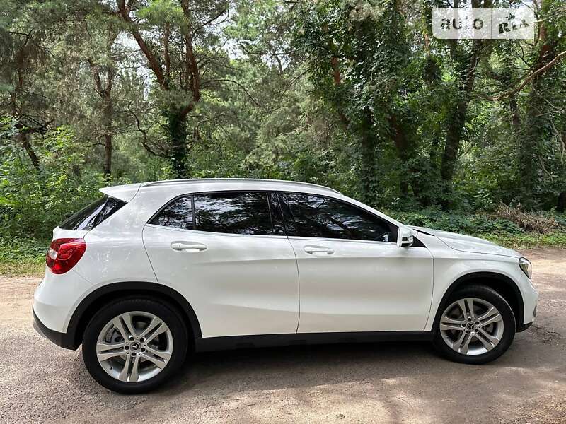 Позашляховик / Кросовер Mercedes-Benz GLA-Class 2019 в Кропивницькому