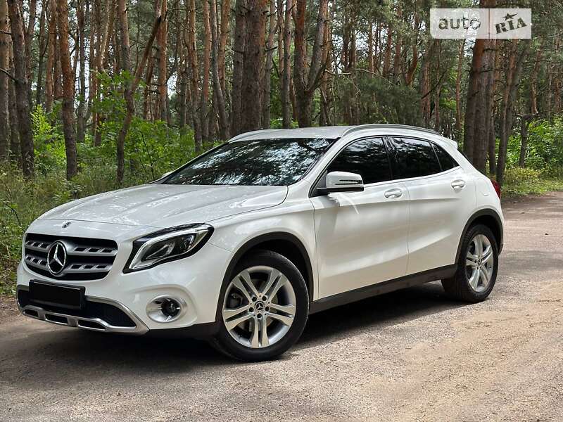 Позашляховик / Кросовер Mercedes-Benz GLA-Class 2019 в Кропивницькому