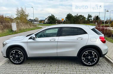 Внедорожник / Кроссовер Mercedes-Benz GLA-Class 2020 в Киеве