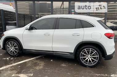 Внедорожник / Кроссовер Mercedes-Benz GLA-Class 2021 в Киеве