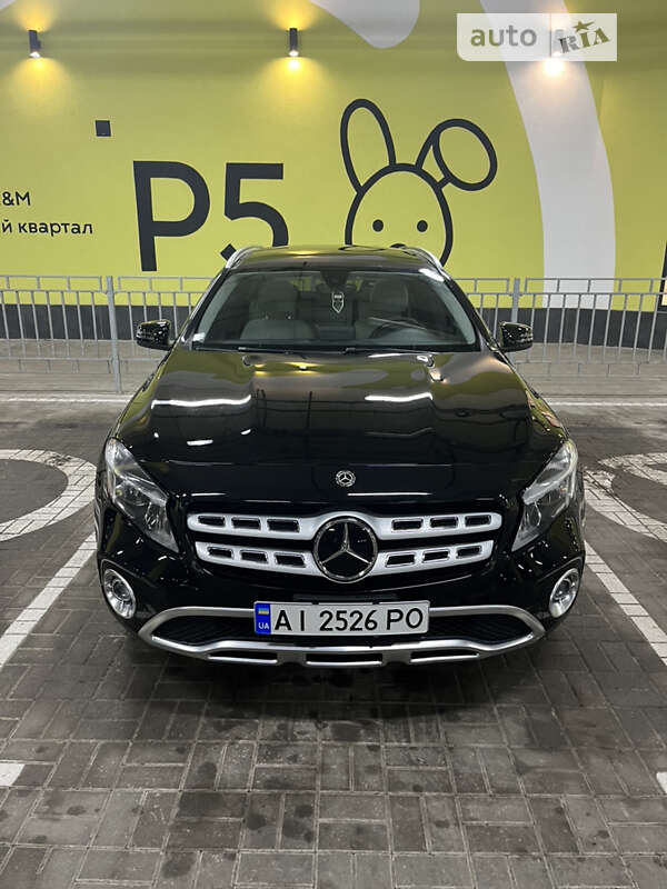 Позашляховик / Кросовер Mercedes-Benz GLA-Class 2018 в Києві