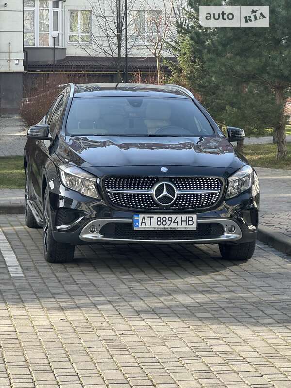 Внедорожник / Кроссовер Mercedes-Benz GLA-Class 2015 в Ивано-Франковске