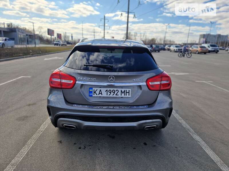 Внедорожник / Кроссовер Mercedes-Benz GLA-Class 2014 в Ирпене