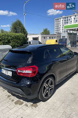Внедорожник / Кроссовер Mercedes-Benz GLA-Class 2018 в 