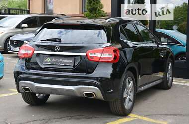 Внедорожник / Кроссовер Mercedes-Benz GLA-Class 2014 в Киеве