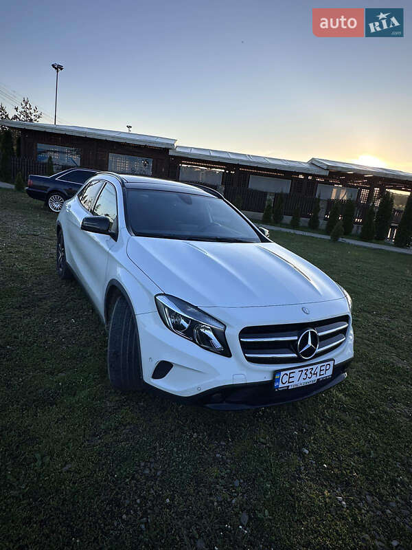 Внедорожник / Кроссовер Mercedes-Benz GLA-Class 2016 в Черновцах