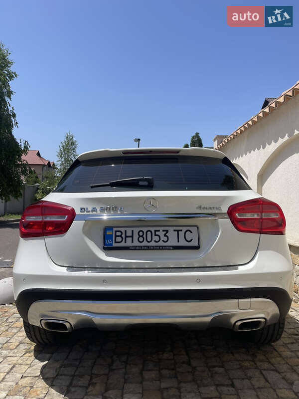 Внедорожник / Кроссовер Mercedes-Benz GLA-Class 2016 в Одессе