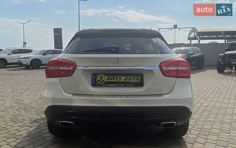 Внедорожник / Кроссовер Mercedes-Benz GLA-Class 2016 в Мукачево