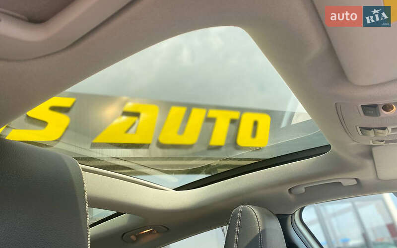 Внедорожник / Кроссовер Mercedes-Benz GLA-Class 2016 в Мукачево