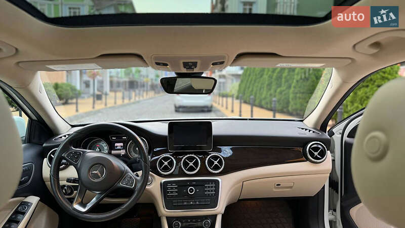 Внедорожник / Кроссовер Mercedes-Benz GLA-Class 2016 в Ирпене