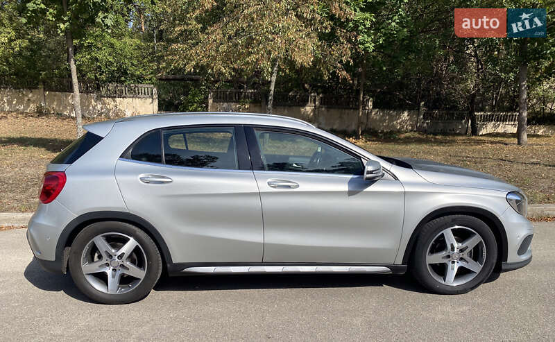 Внедорожник / Кроссовер Mercedes-Benz GLA-Class 2014 в Киеве
