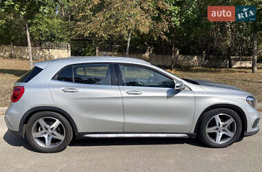 Внедорожник / Кроссовер Mercedes-Benz GLA-Class 2014 в 