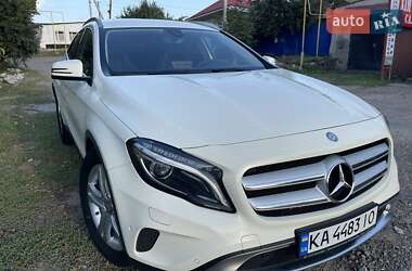 Внедорожник / Кроссовер Mercedes-Benz GLA-Class 2016 в 